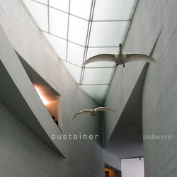 [at030] Sustainer - Distancia